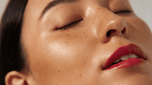 A list of LISA NOTO gifts for the holiday season