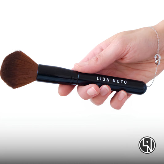 synthetic brush for powder and cream